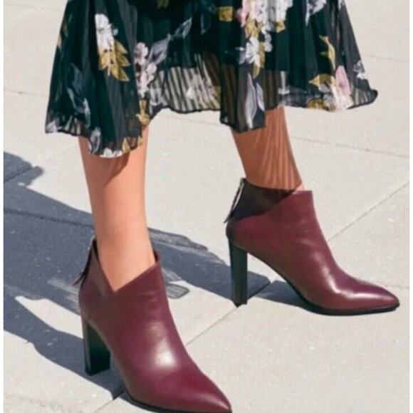 Paige Kenna Oxblood burgundy leather pointy toe bootie heels womens 6.5 NEW! - Picture 1 of 6